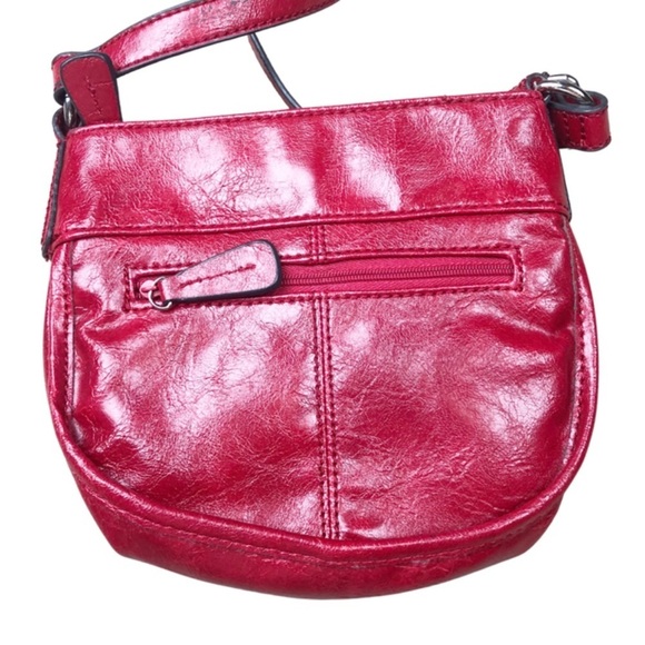 Axcess Red Faux Leather Women’s Crossbody Buckle Handbag Purse - Picture 14 of 14